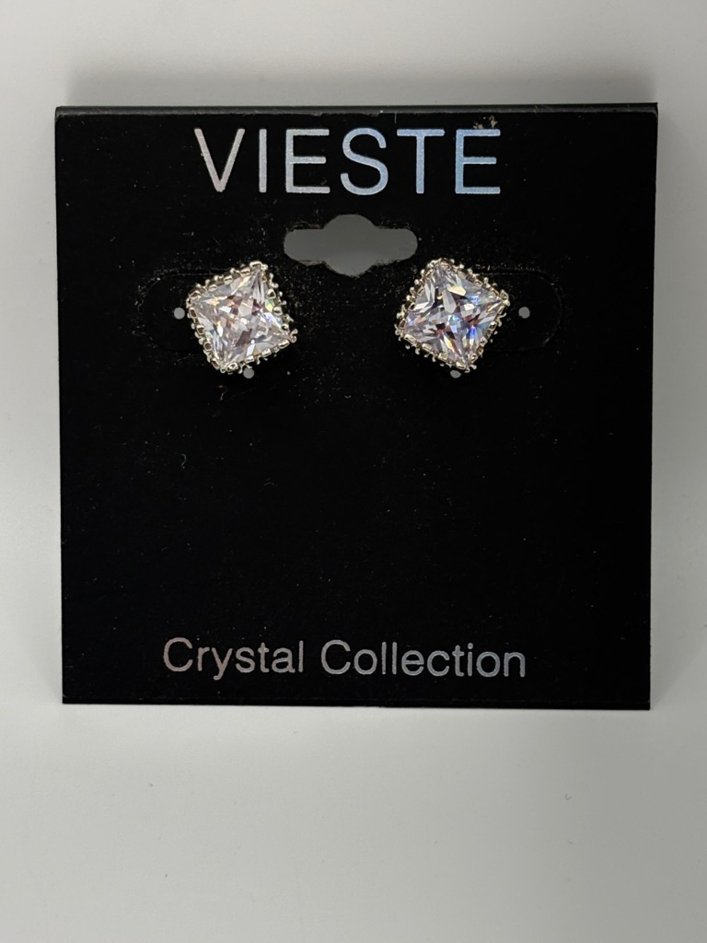 VIESTE White Crystal Square Stud Earrings - Clear Sparkle